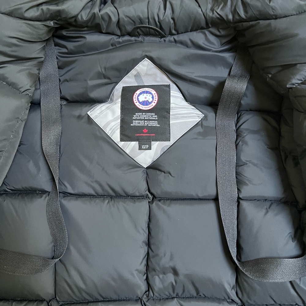 Canada Goose Gray & Black Camouflage Parka with Fur Trim Hood - Picture 11 of 16
